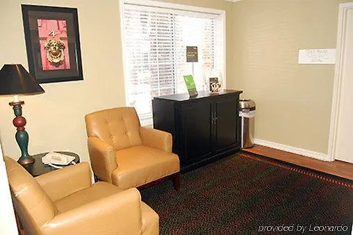 Mainstay Suites Las Vegas Convention Center 2*,