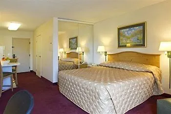 Mainstay Suites Las Vegas Convention Center Hotel